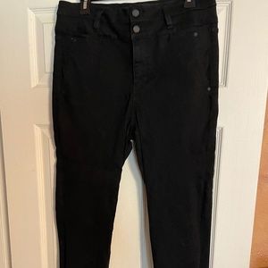Liverpool ankle black skinny jeans with frayed hem